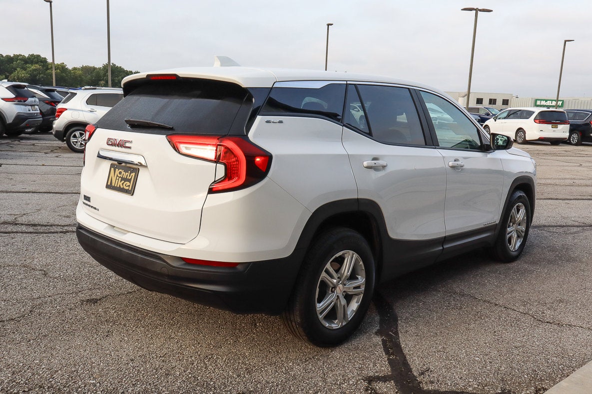 2024 GMC Terrain SLE