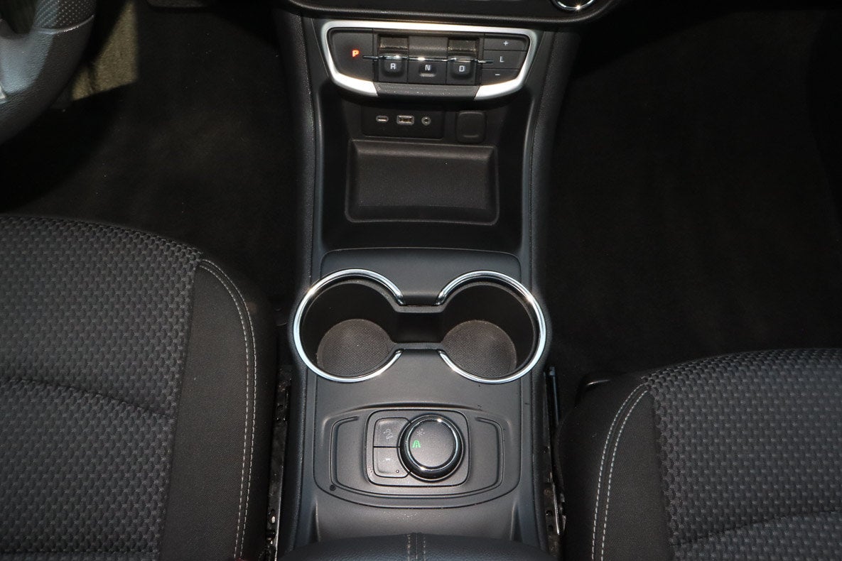 2024 GMC Terrain FWD 4dr SLE