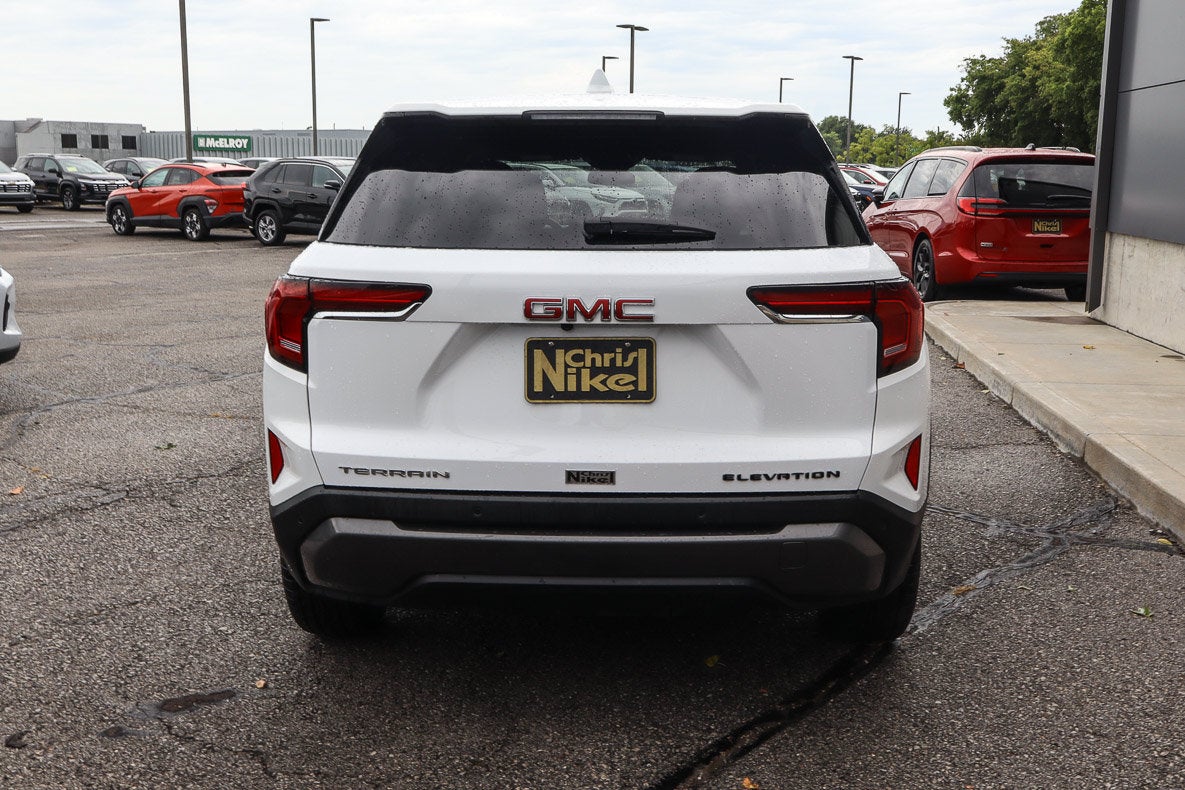 2026 GMC Terrain FWD 4dr Elevation