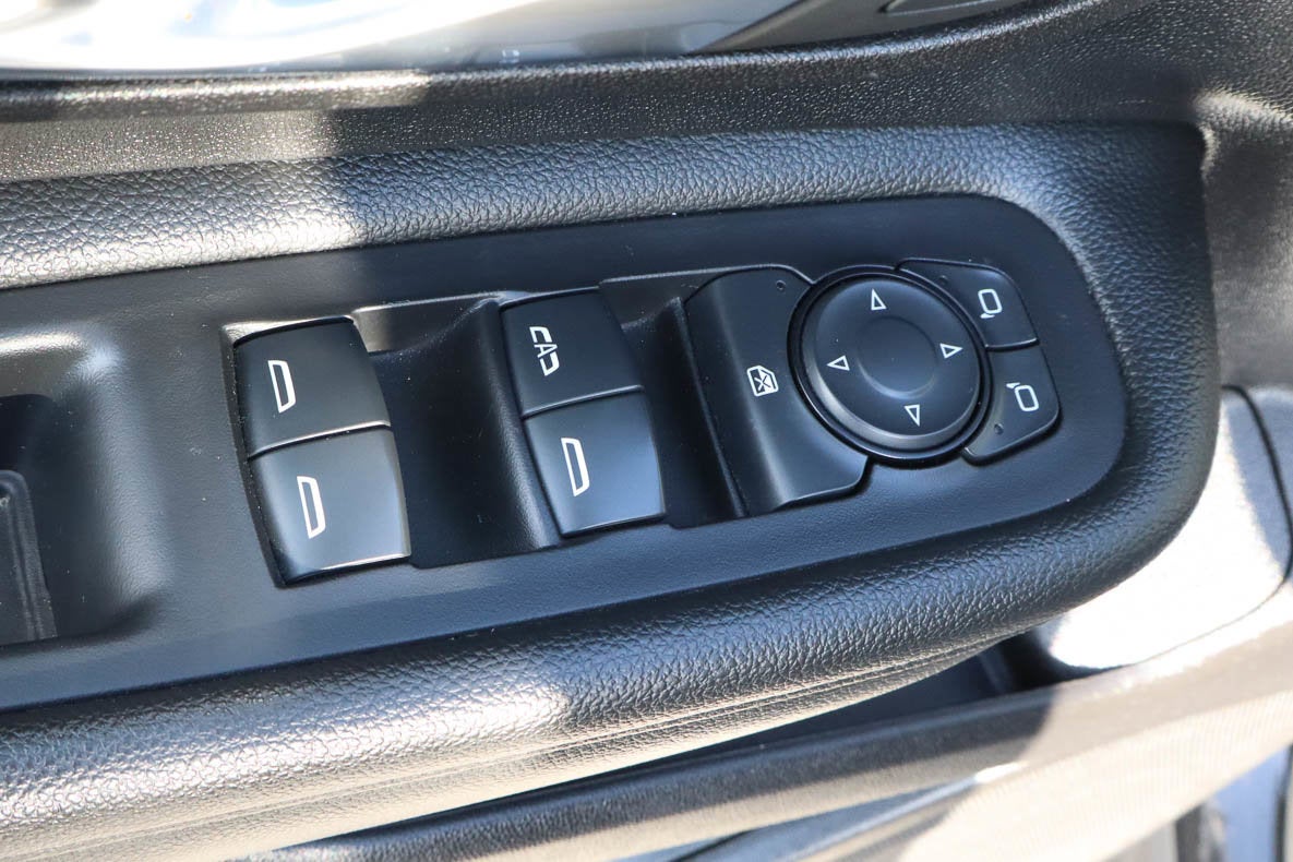 2024 GMC Terrain FWD 4dr SLE