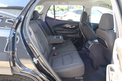 2024 GMC Terrain FWD 4dr SLE