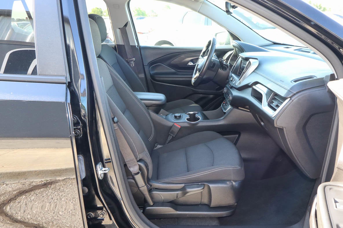 2024 GMC Terrain FWD 4dr SLE