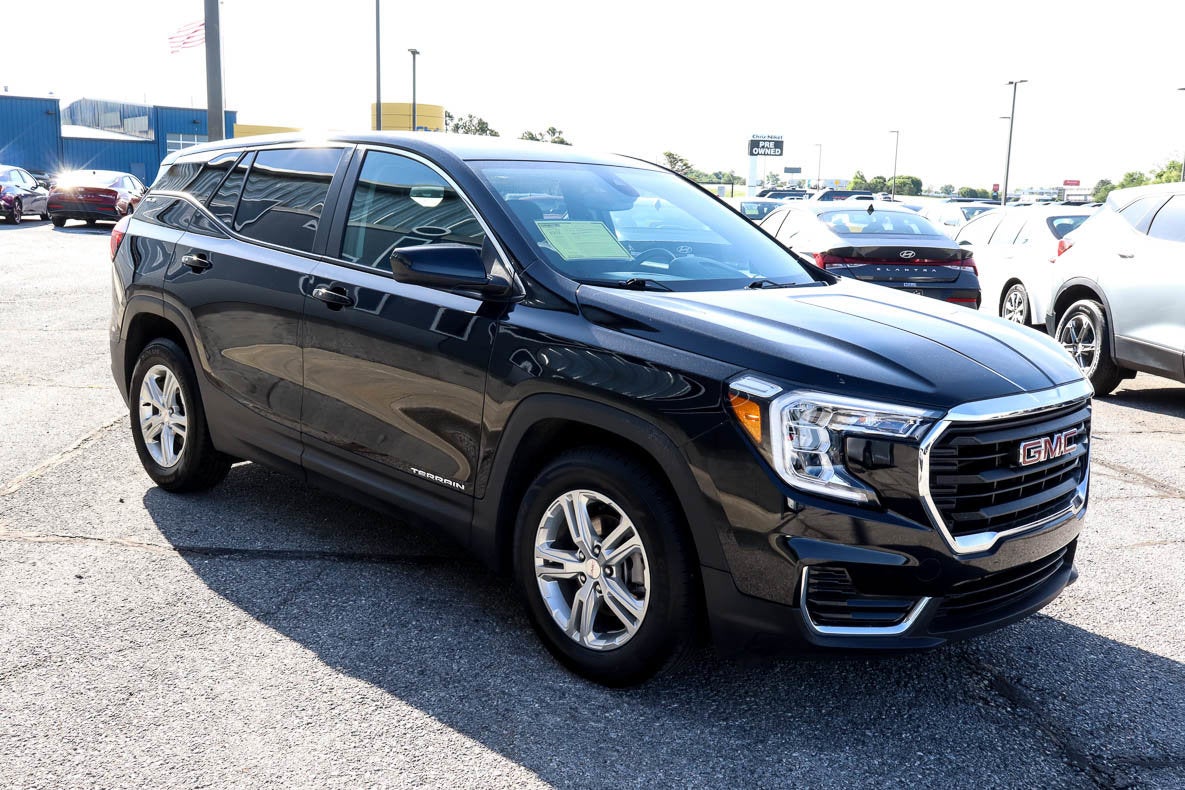 2024 GMC Terrain FWD 4dr SLE