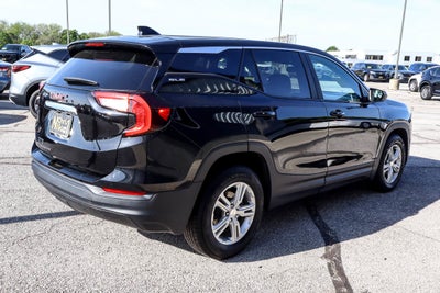 2024 GMC Terrain FWD 4dr SLE
