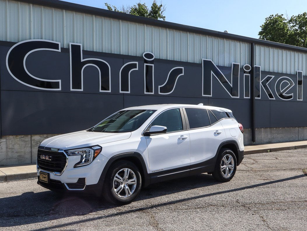 2024 GMC Terrain FWD 4dr SLE