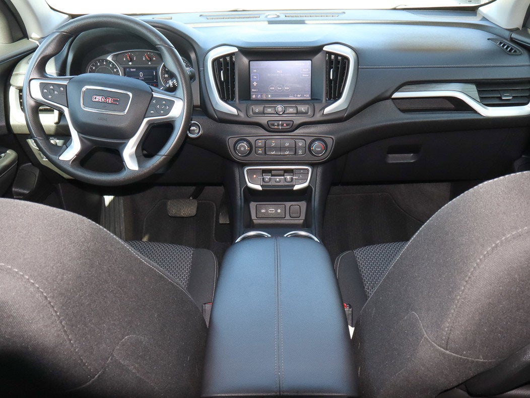 2024 GMC Terrain FWD 4dr SLE