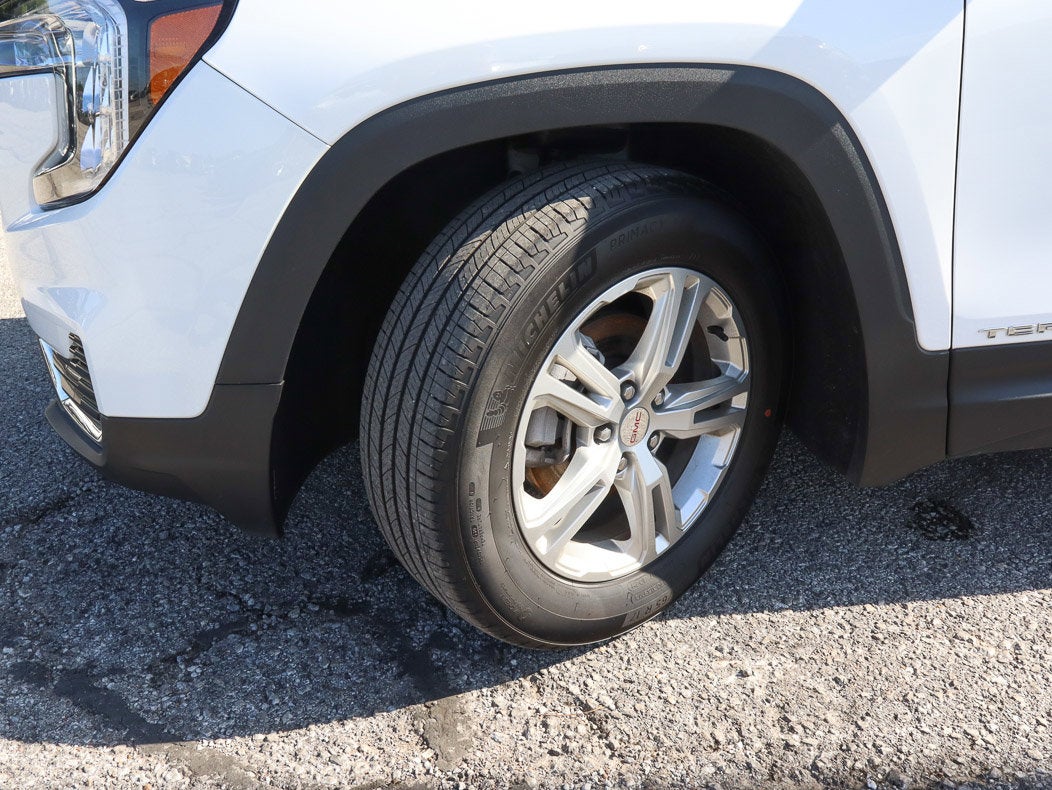 2024 GMC Terrain FWD 4dr SLE