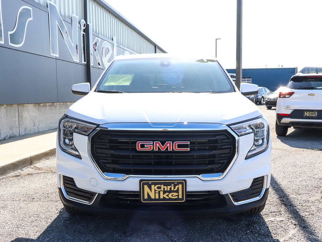 2024 GMC Terrain FWD 4dr SLE