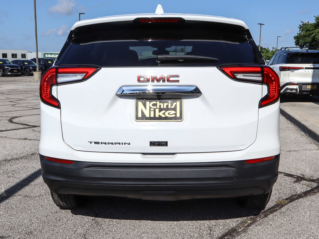 2024 GMC Terrain FWD 4dr SLE