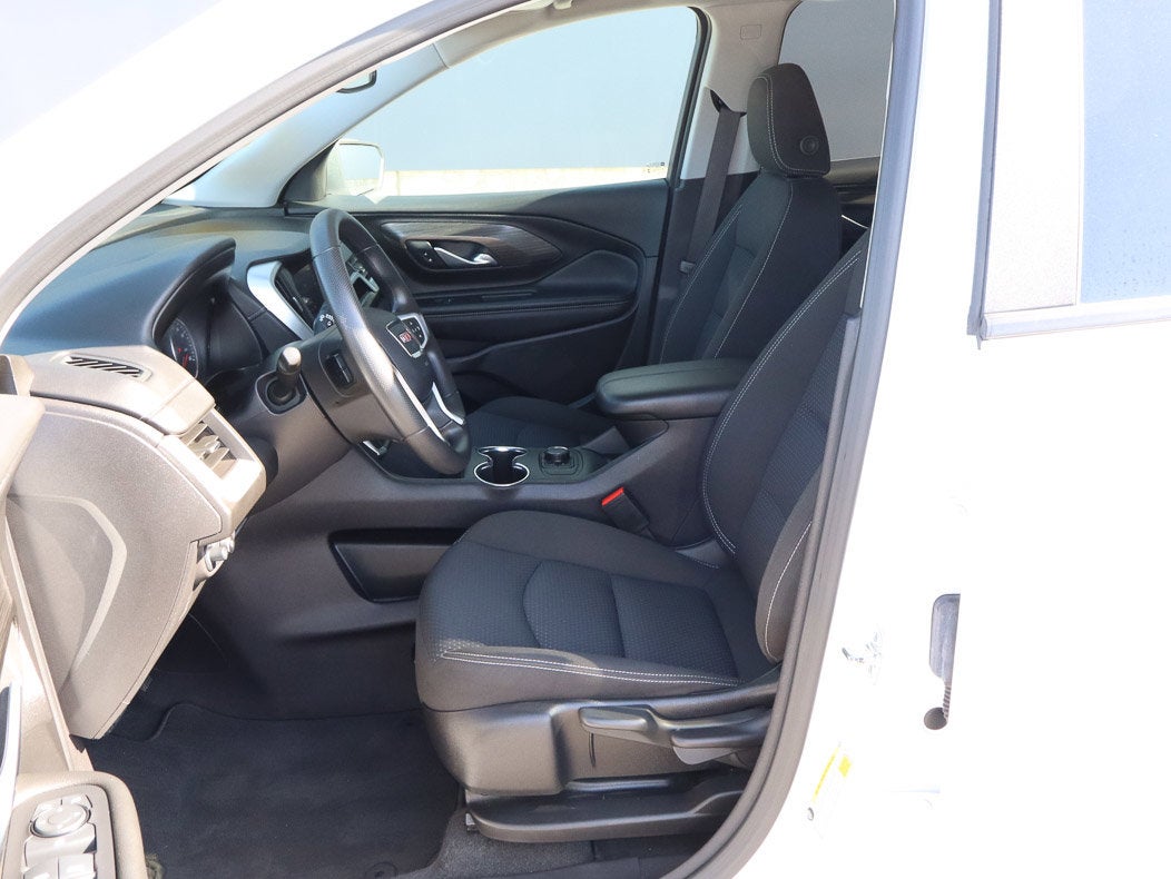 2024 GMC Terrain FWD 4dr SLE