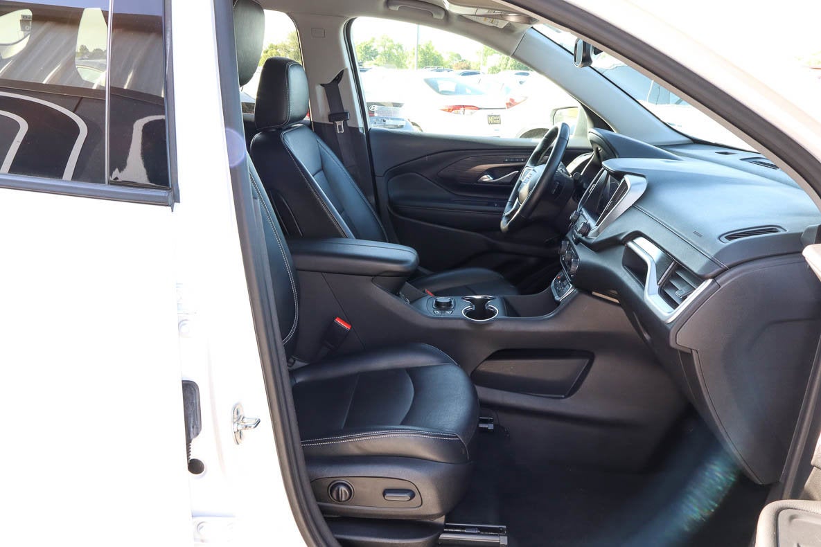 2024 GMC Terrain AWD 4dr SLT