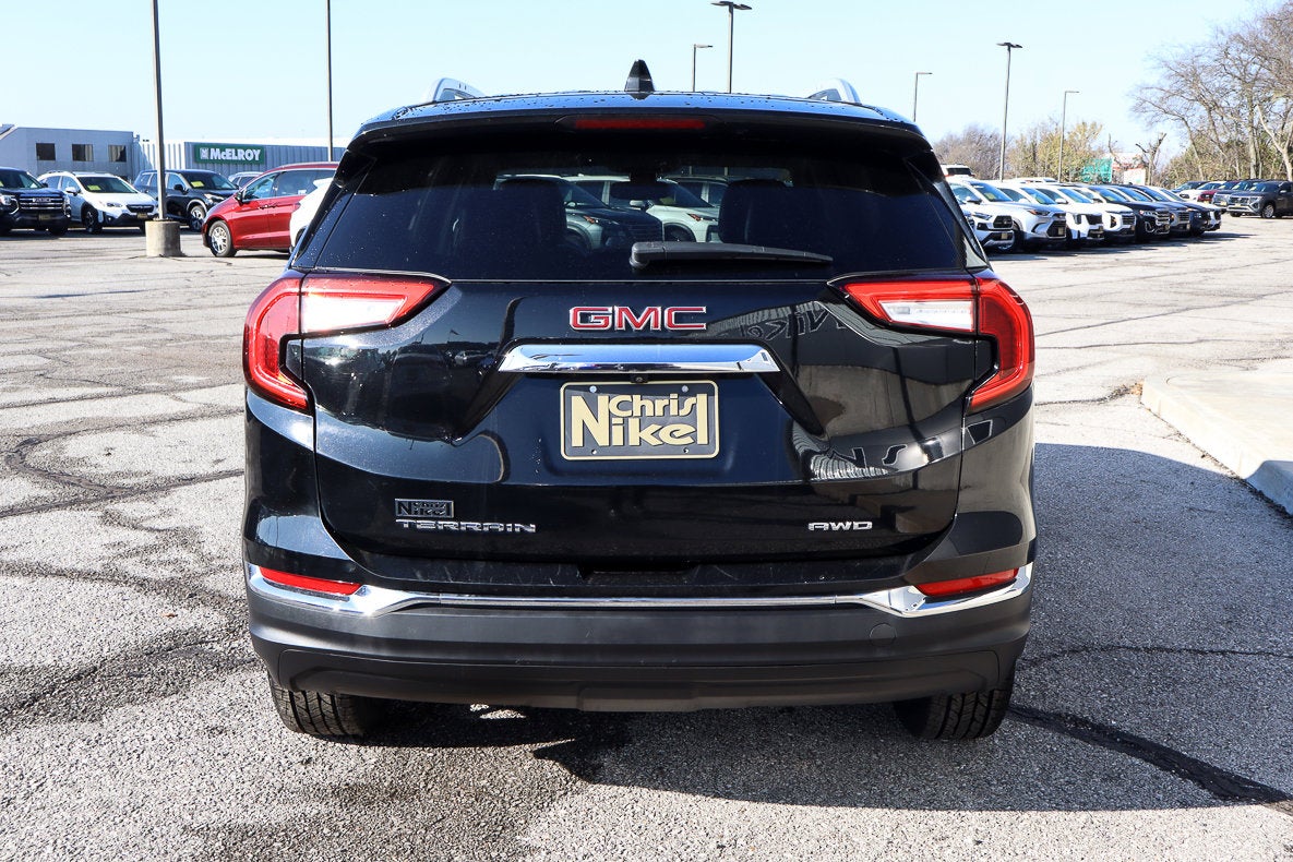2024 GMC Terrain SLT