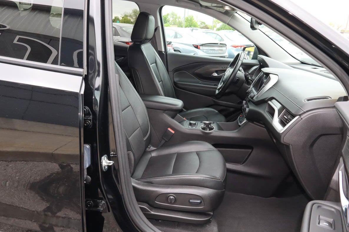 2024 GMC Terrain AWD 4dr SLT