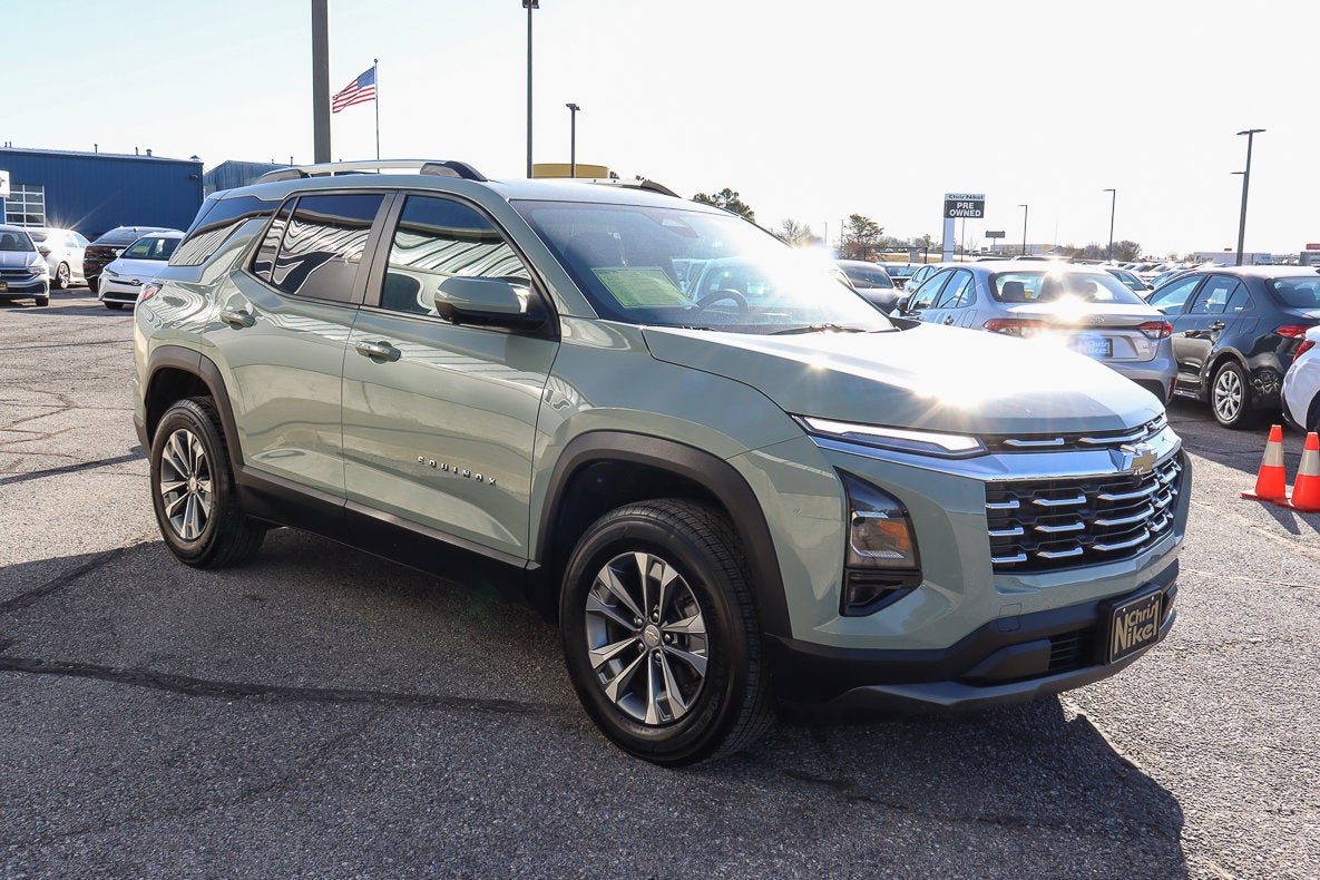 2025 Chevrolet Equinox FWD LT