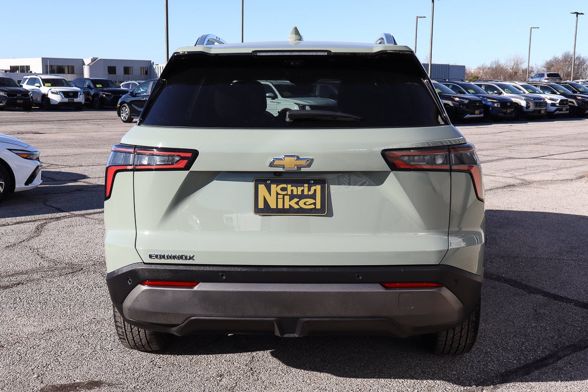 2025 Chevrolet Equinox FWD LT