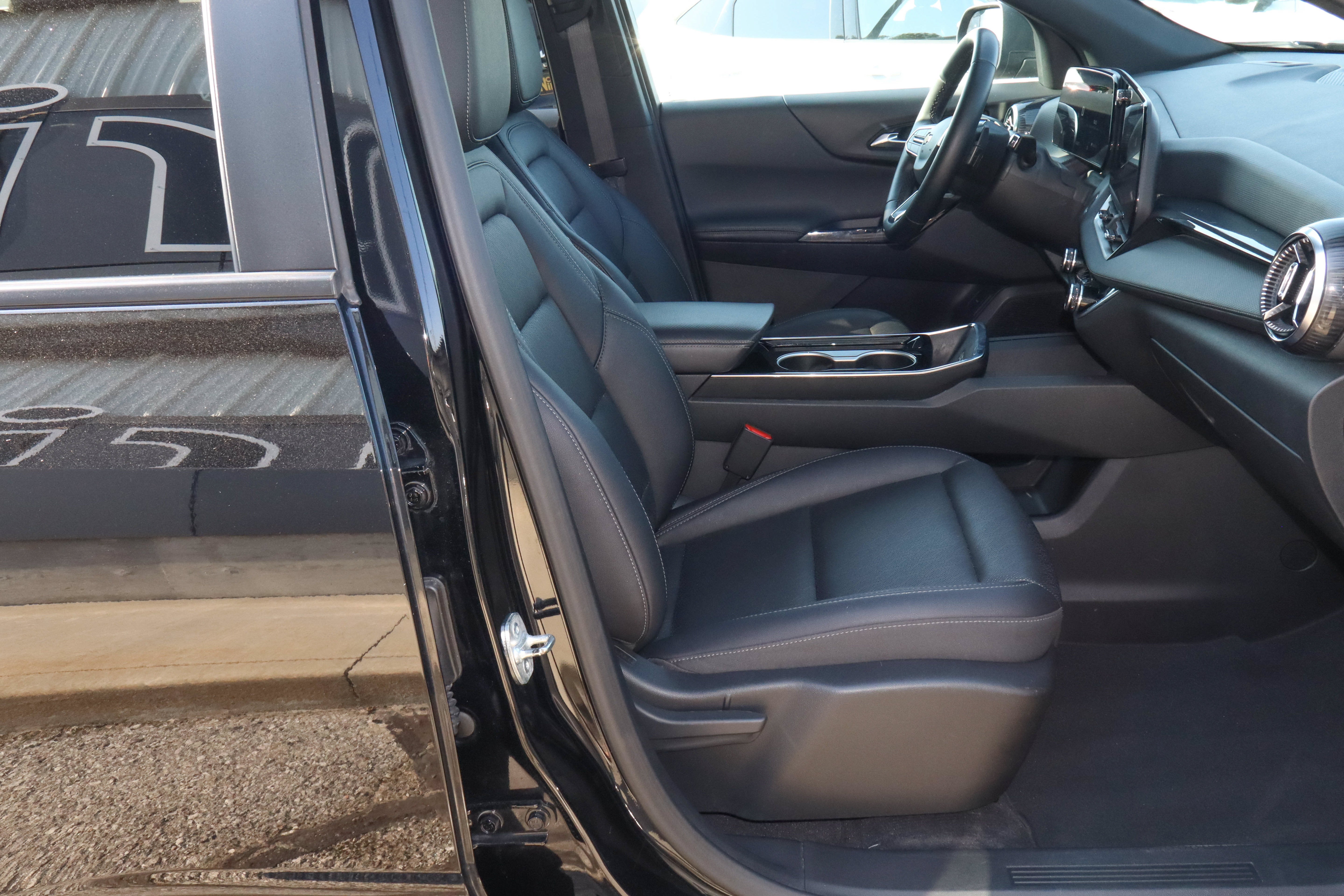 2025 Chevrolet Equinox FWD 4dr LT w/1LT