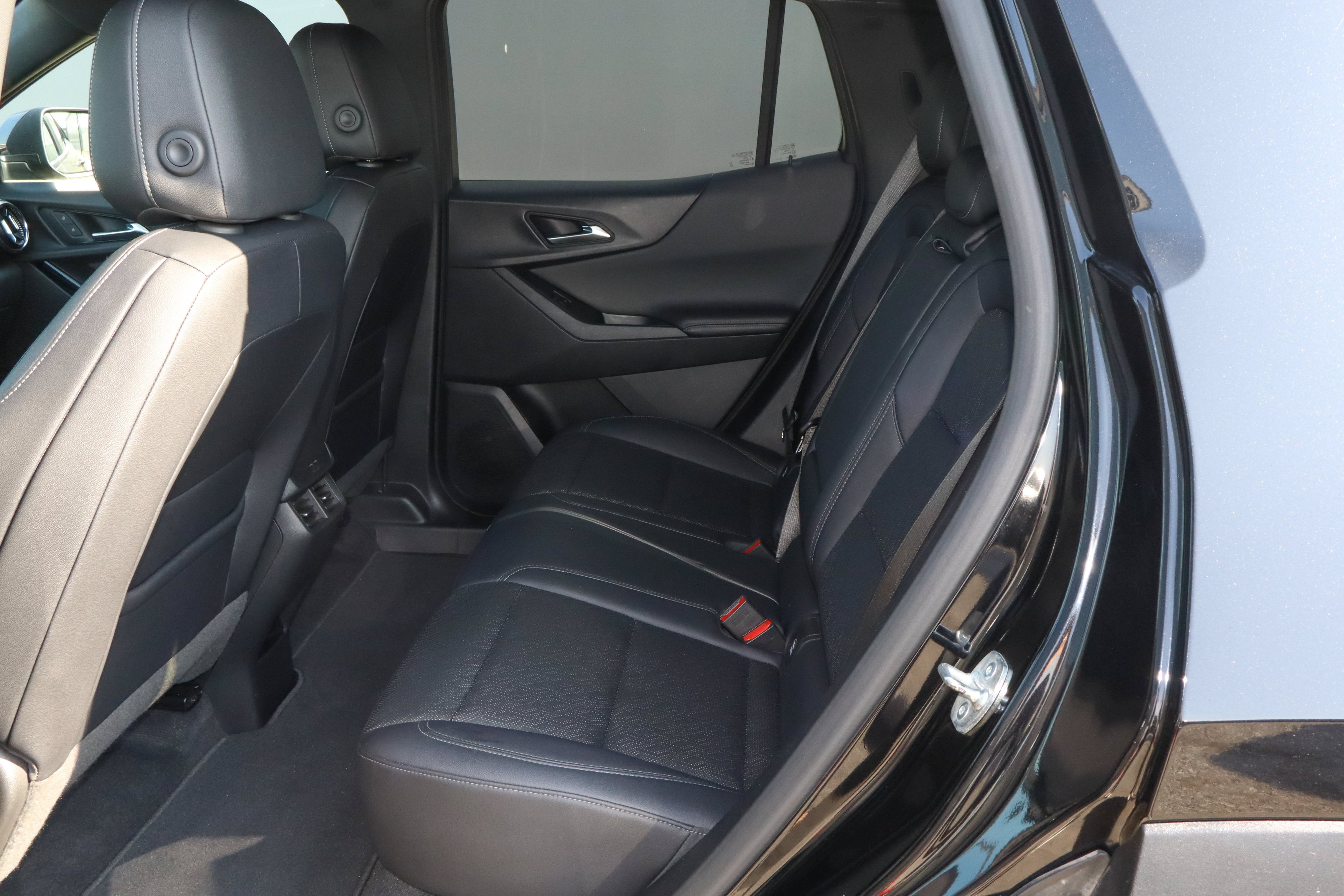 2025 Chevrolet Equinox FWD 4dr LT w/1LT