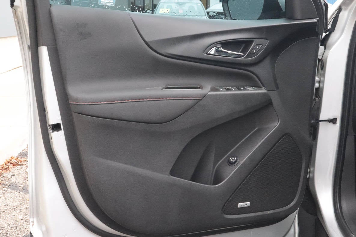2022 Chevrolet Equinox FWD 4dr RS