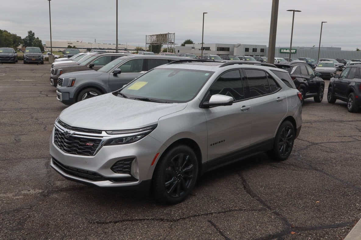 2022 Chevrolet Equinox FWD 4dr RS