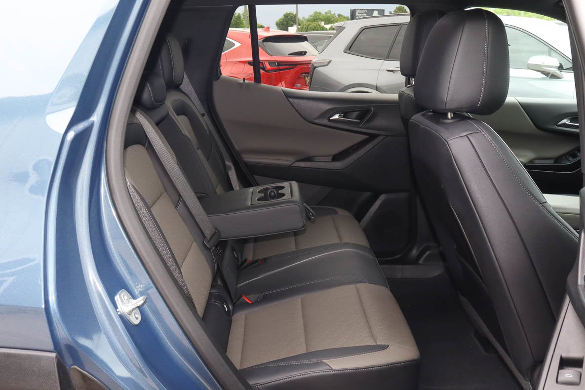 2025 Chevrolet Equinox AWD 4dr LT w/2LT