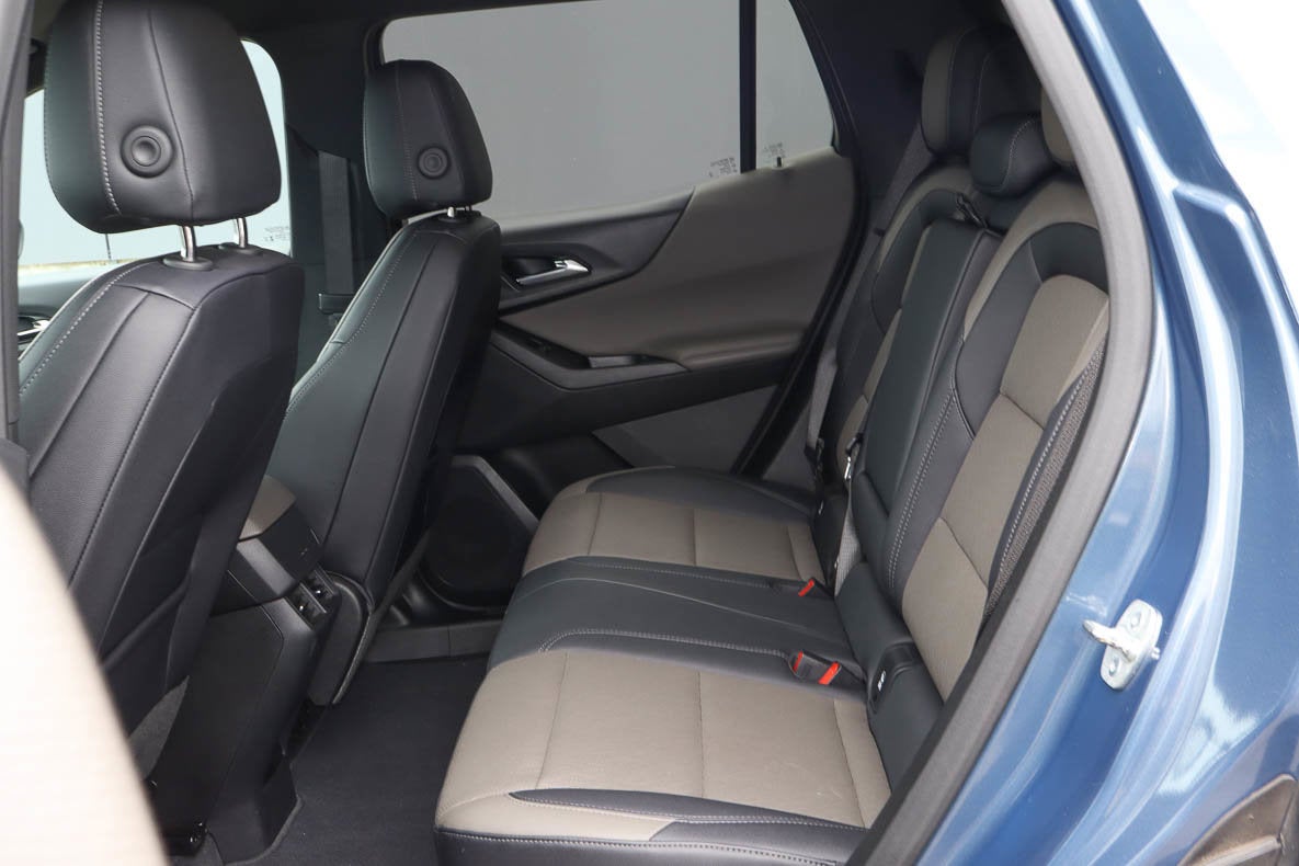 2025 Chevrolet Equinox AWD 4dr LT w/2LT