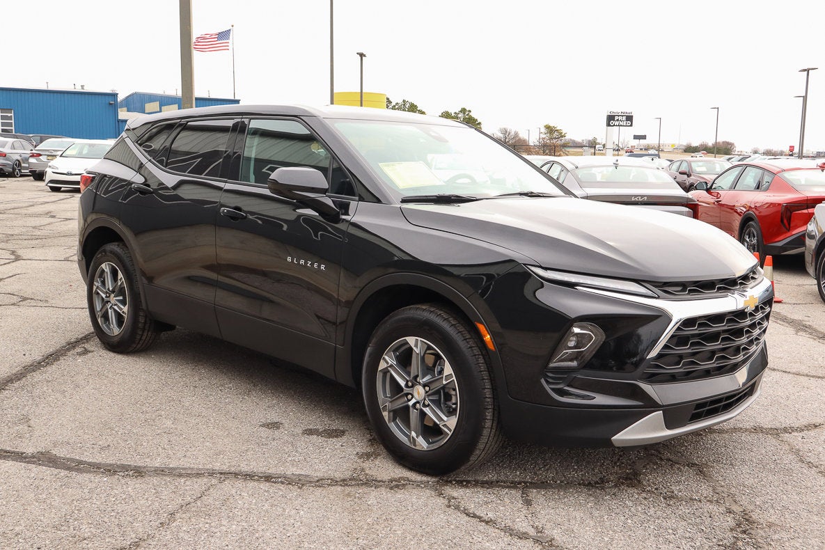 2025 Chevrolet Blazer LT