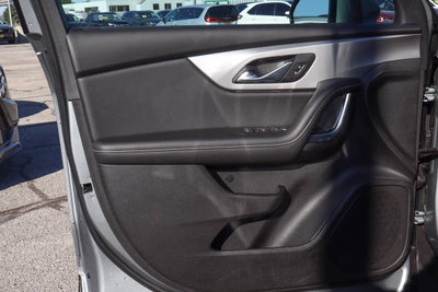 2025 Chevrolet Blazer FWD 4dr LT w/2LT