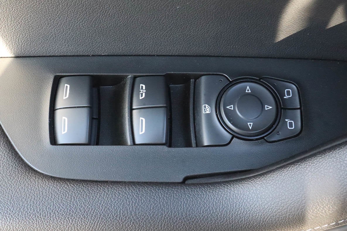 2025 Chevrolet Blazer FWD 4dr LT w/2LT