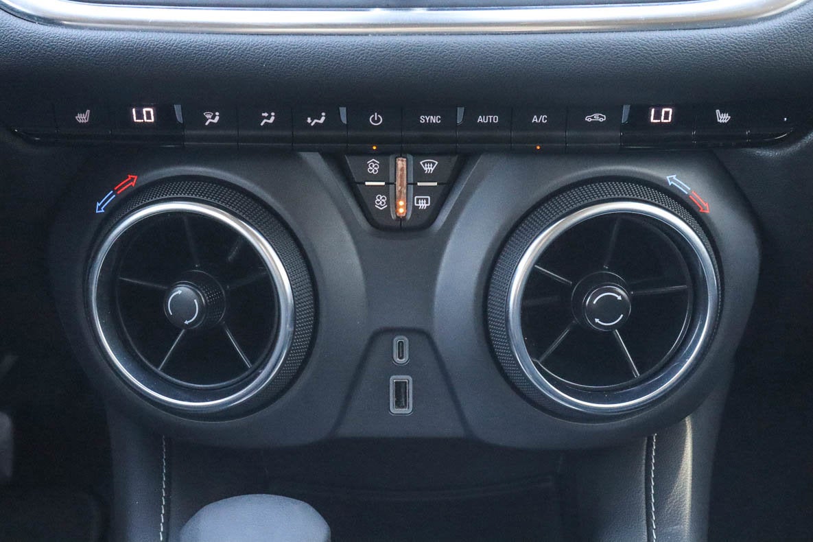 2025 Chevrolet Blazer FWD 4dr LT w/2LT
