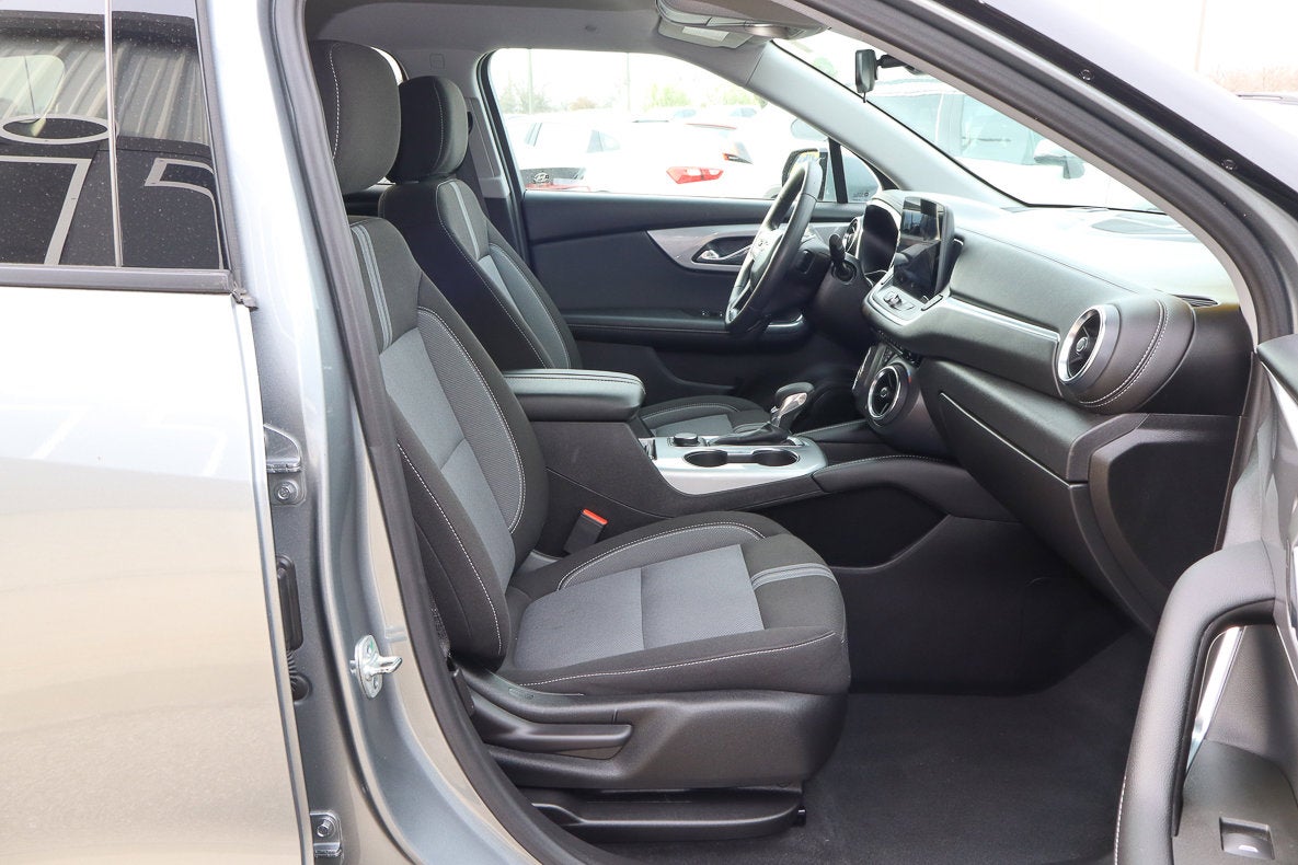 2025 Chevrolet Blazer AWD 4dr LT w/2LT