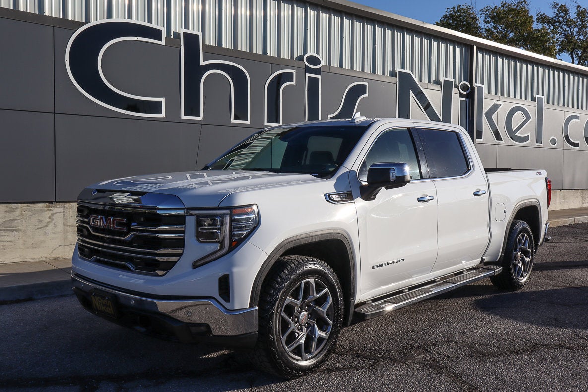 2022 GMC Sierra 1500 SLT