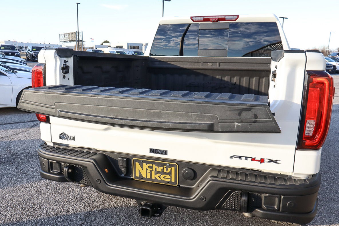2023 GMC Sierra 1500 AT4X