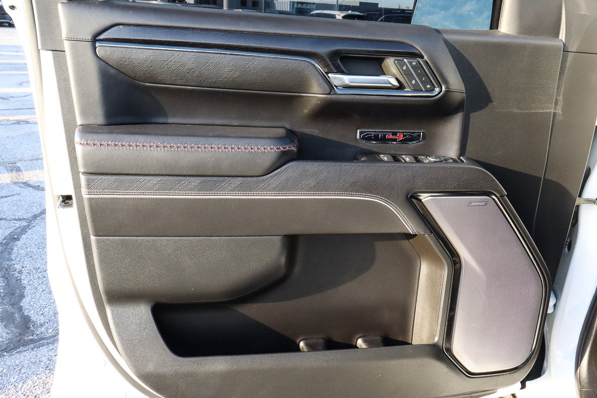 2023 GMC Sierra 1500 AT4X