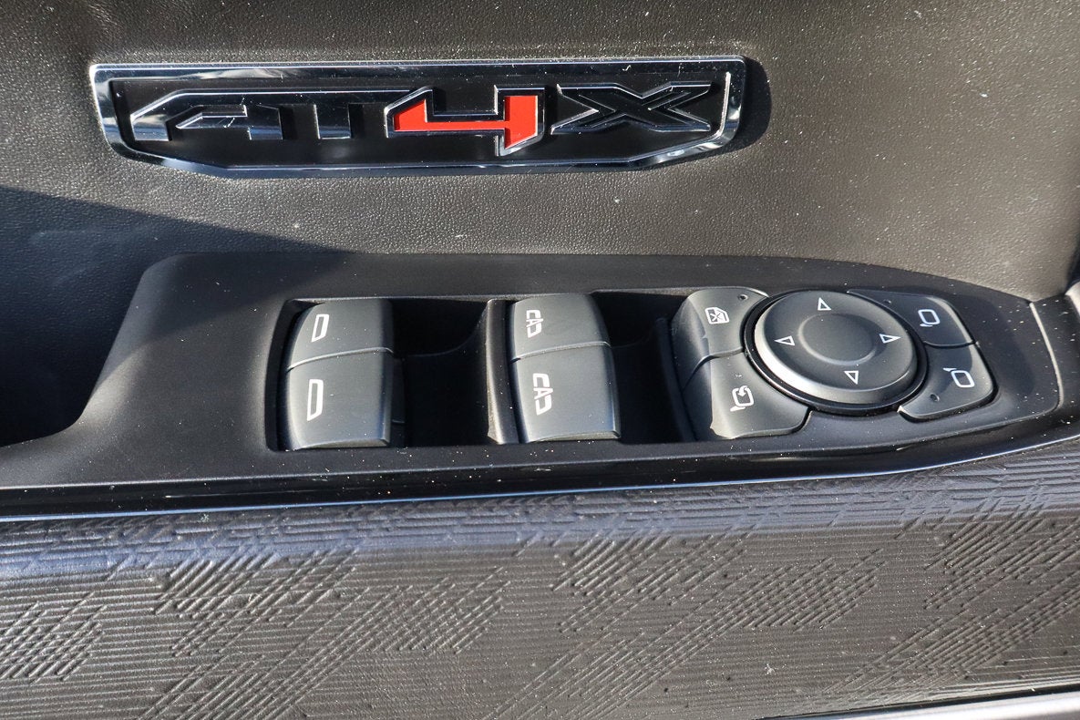 2023 GMC Sierra 1500 AT4X