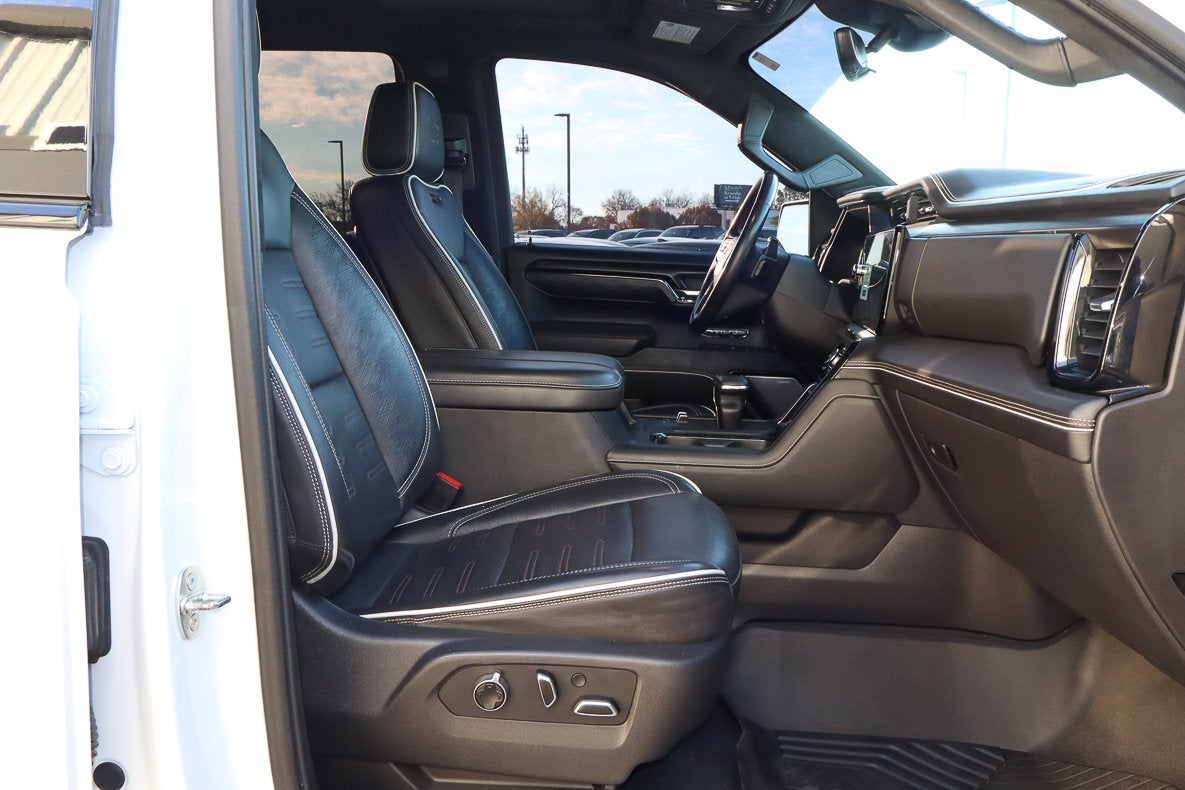 2023 GMC Sierra 1500 AT4X