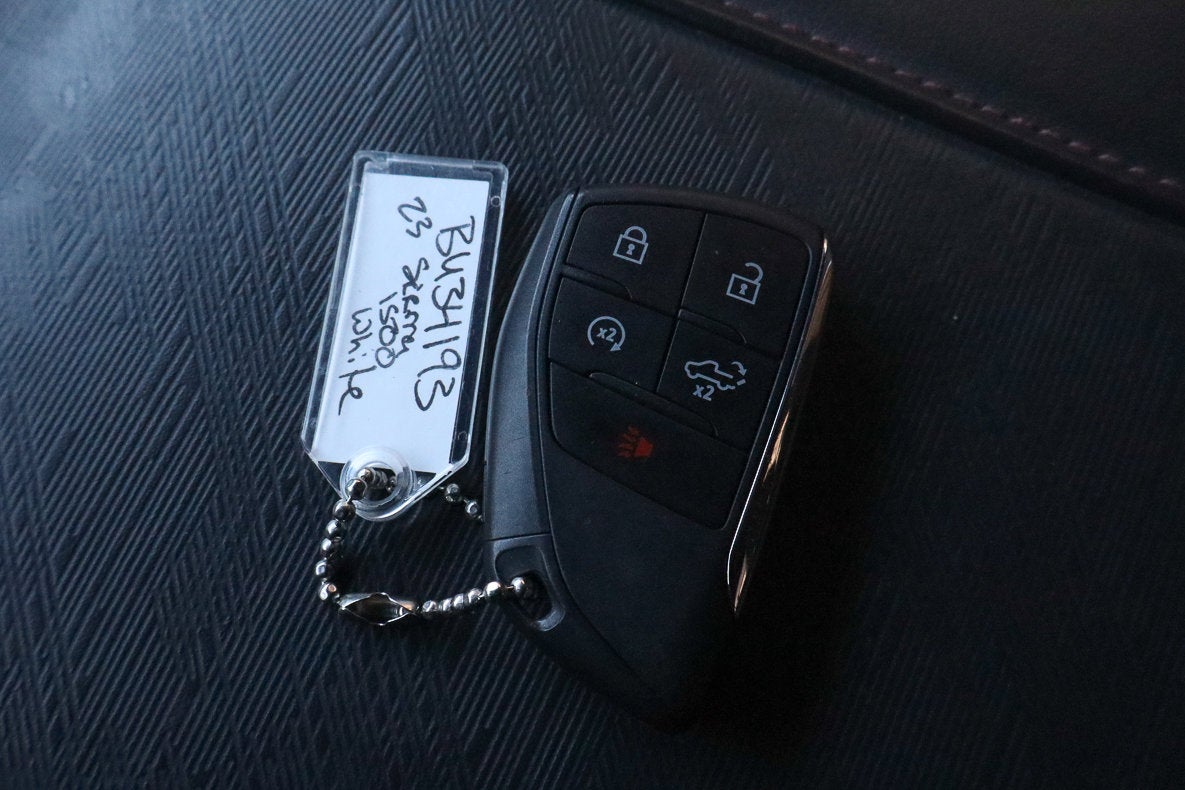 2023 GMC Sierra 1500 AT4X