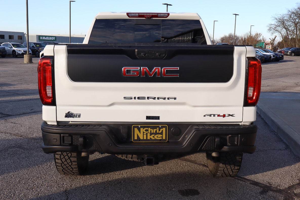 2023 GMC Sierra 1500 AT4X