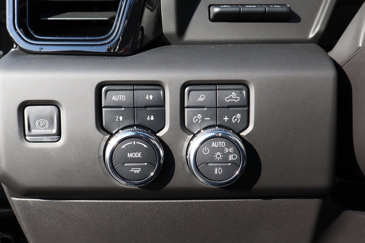 2023 GMC Sierra 1500 AT4X