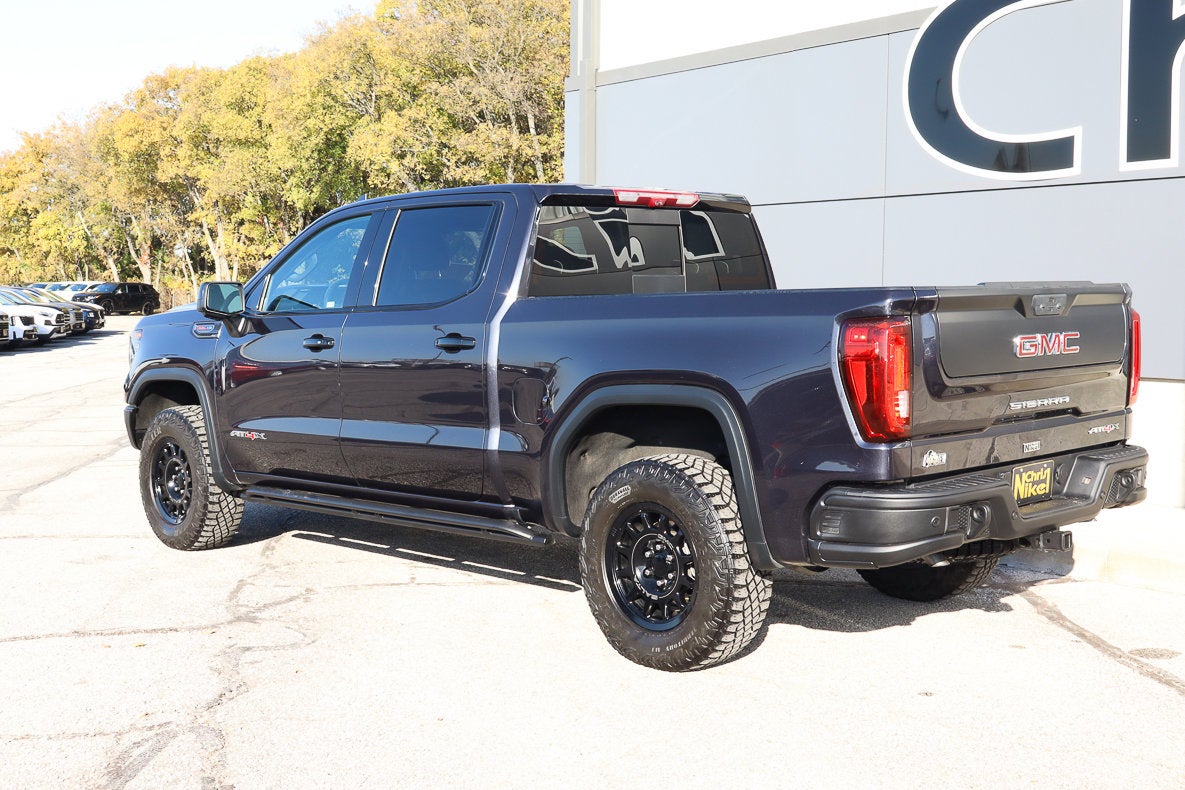 2023 GMC Sierra 1500 AT4X