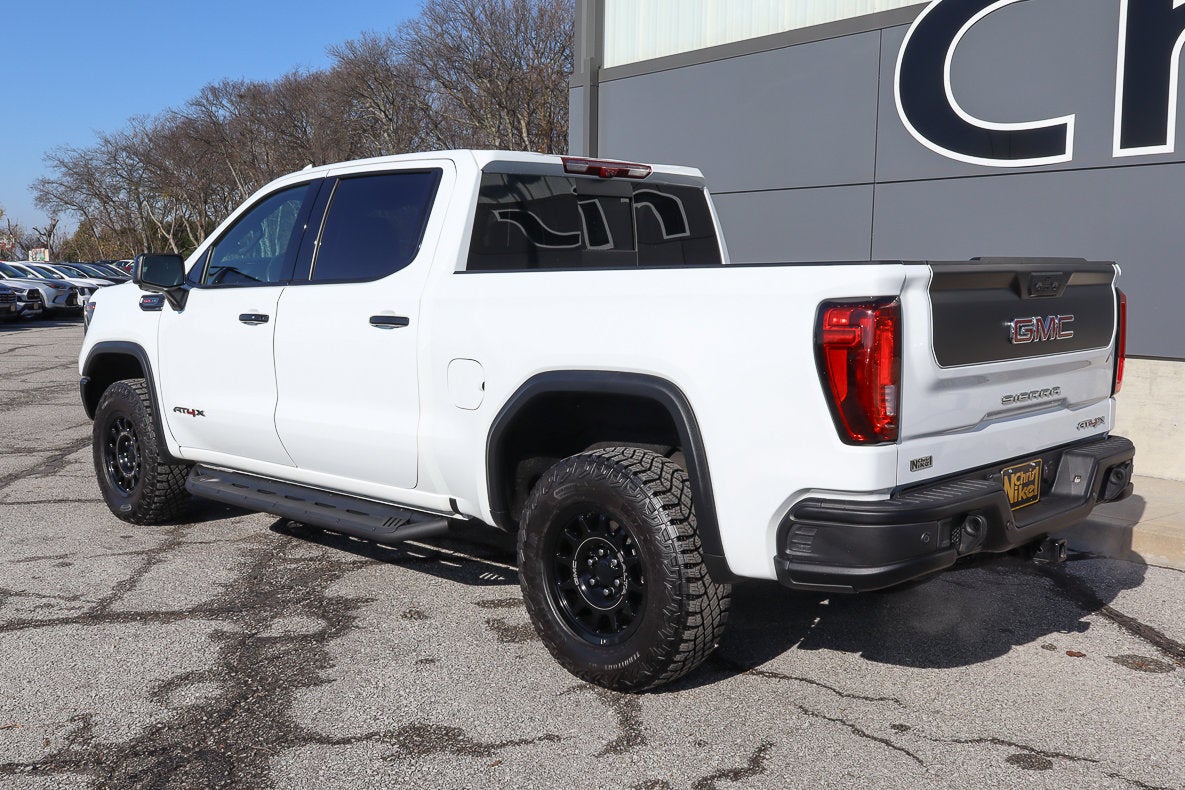 2023 GMC Sierra 1500 AT4X