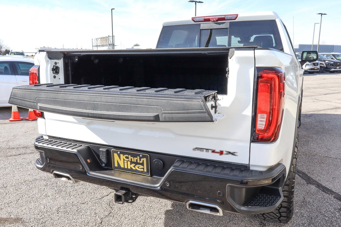 2023 GMC Sierra 1500 AT4X