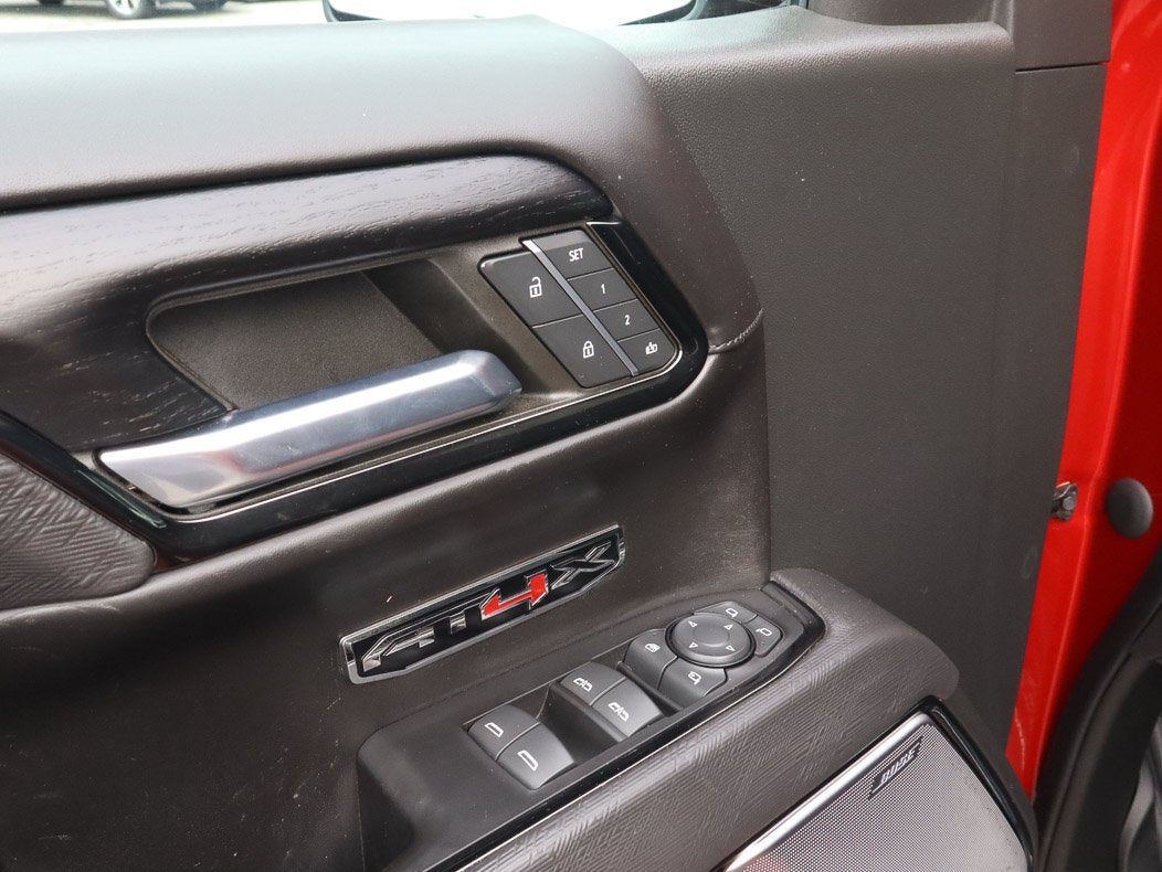2023 GMC Sierra 1500 4WD Crew Cab 147 AT4X