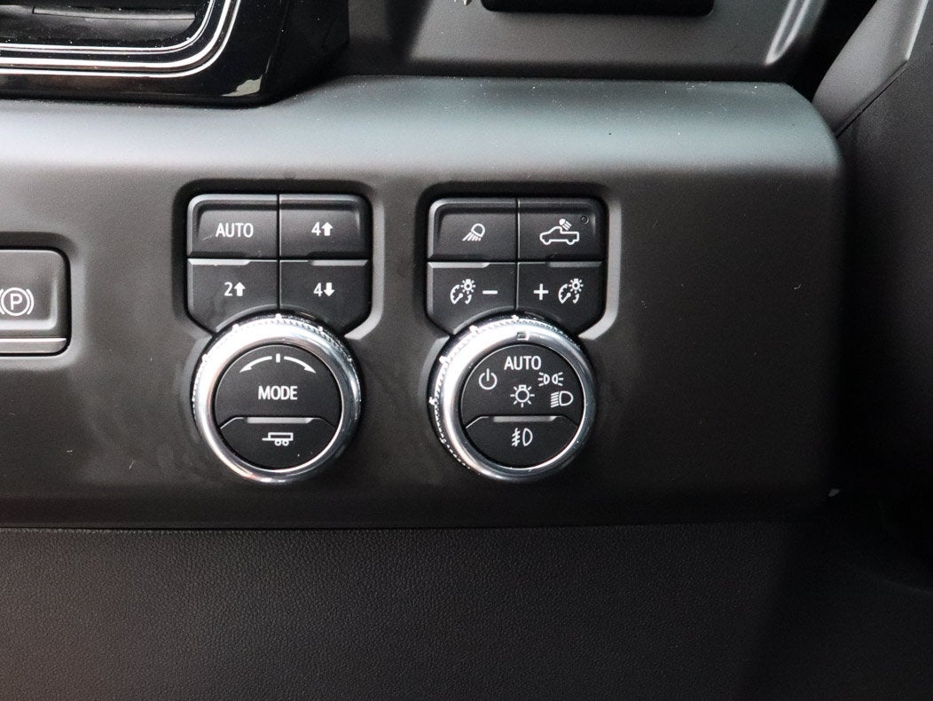 2023 GMC Sierra 1500 4WD Crew Cab 147 AT4X