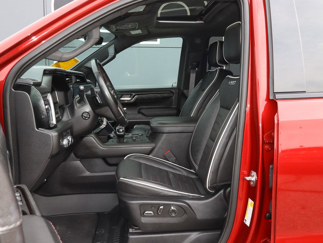 2023 GMC Sierra 1500 4WD Crew Cab 147 AT4X