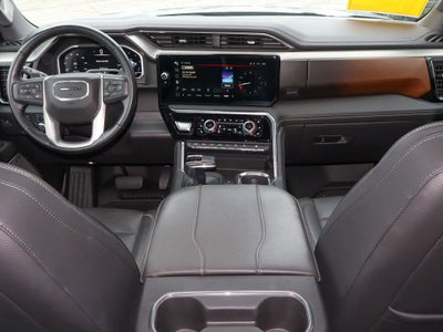 2023 GMC Sierra 1500 4WD Crew Cab 147 Denali