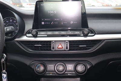 2024 Kia Forte LXS IVT