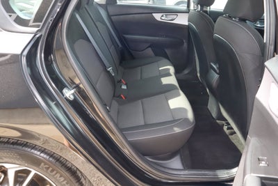 2024 Kia Forte LXS IVT