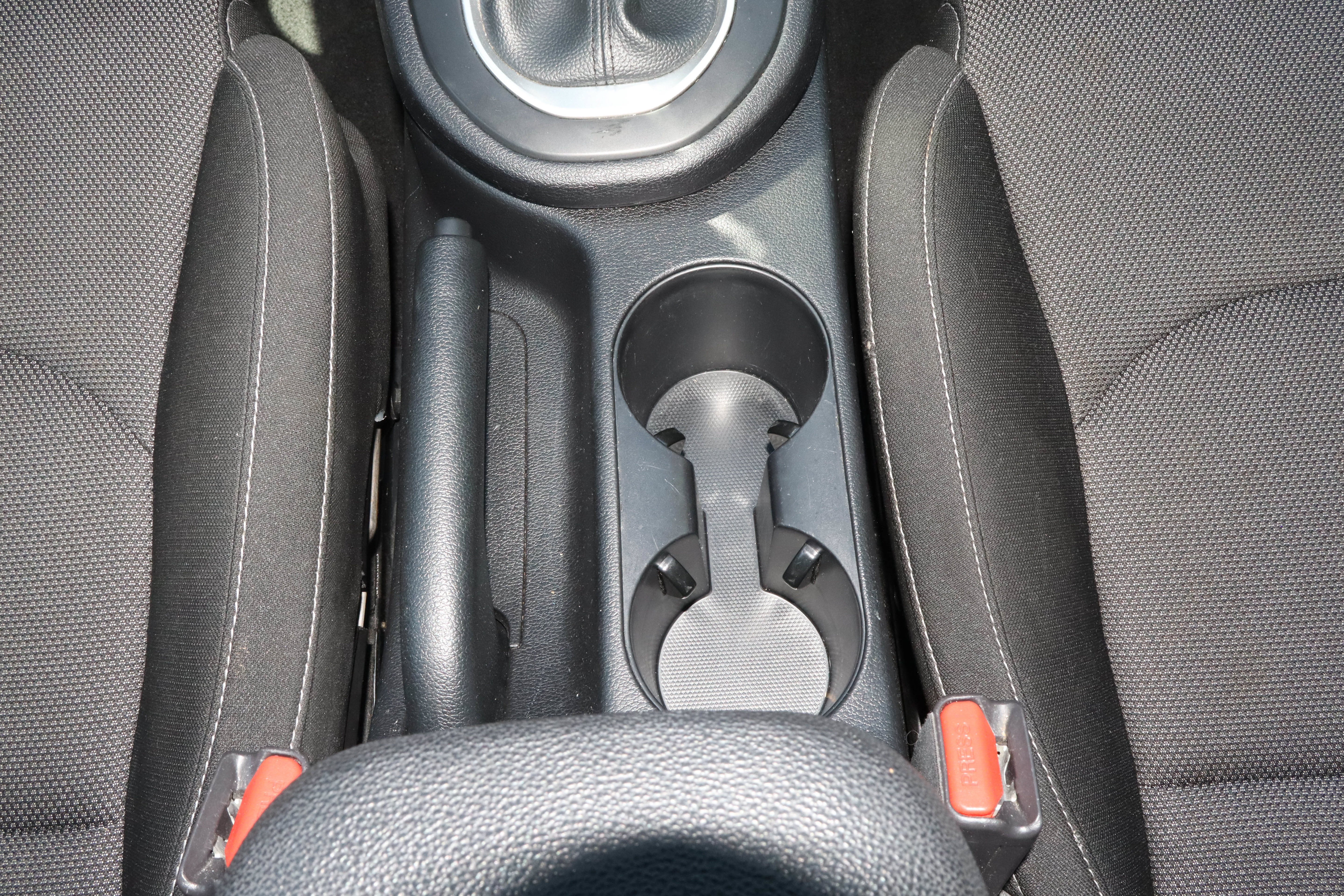 2024 Kia Forte LXS IVT