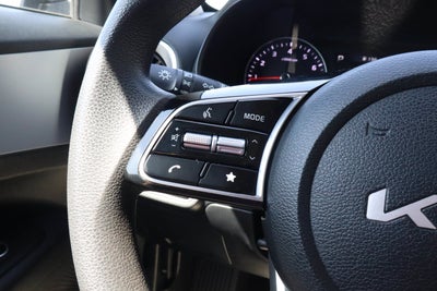 2024 Kia Forte LXS IVT