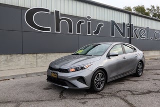 2024 Kia Forte LXS IVT